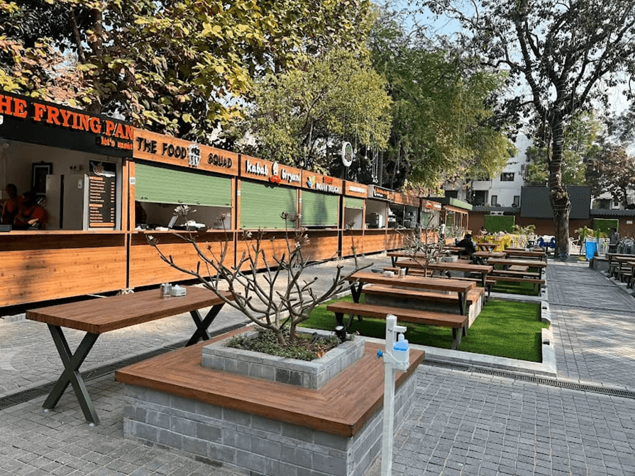 Courtyard Cafe – image 1